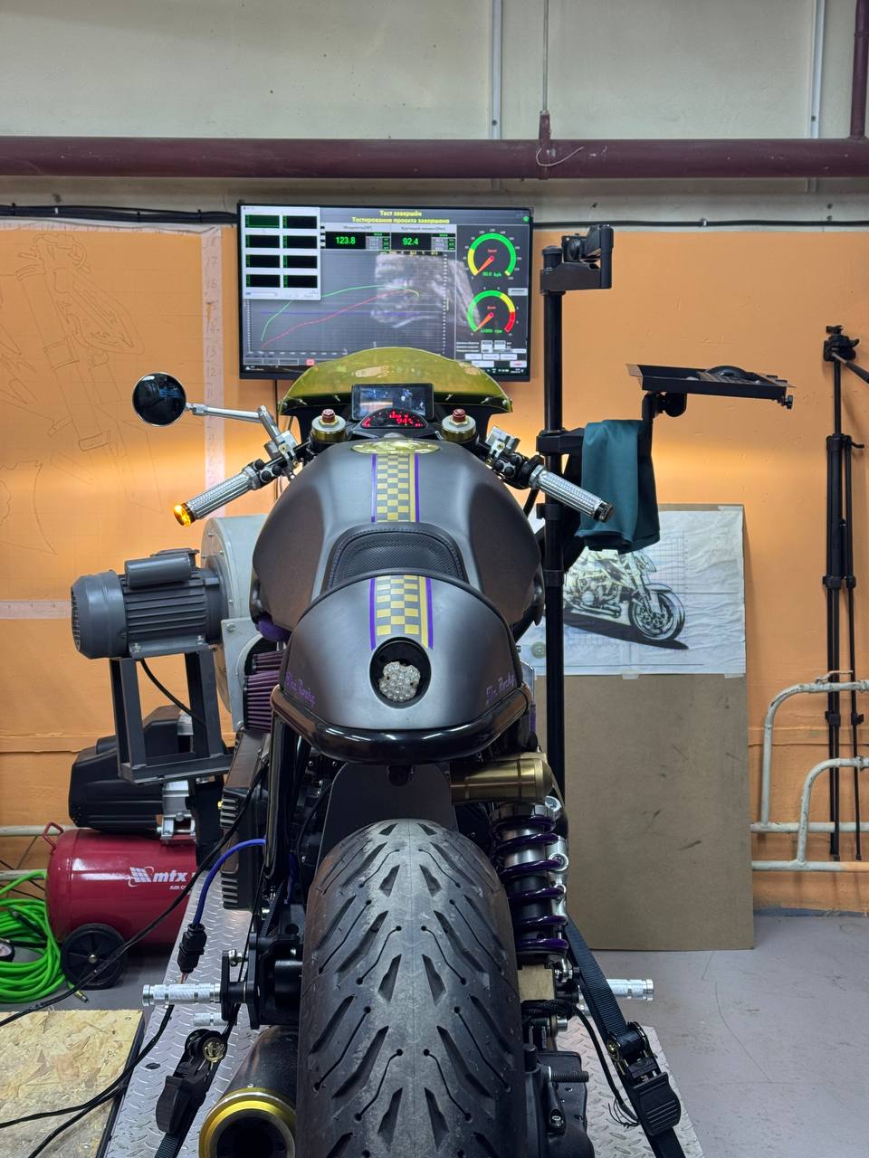 BMW motorcycle in SMK Performance Lab